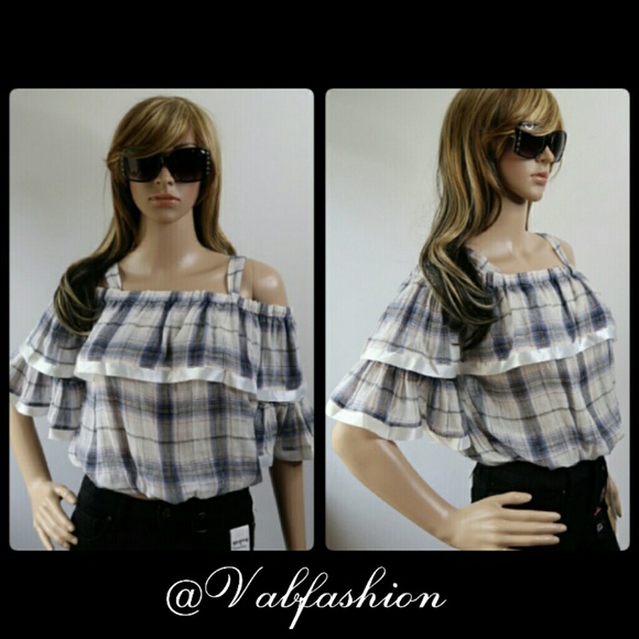 Vabfashion Tops - 🆕🌹NAVY & PLAID RUFFLE TOP!🌹
